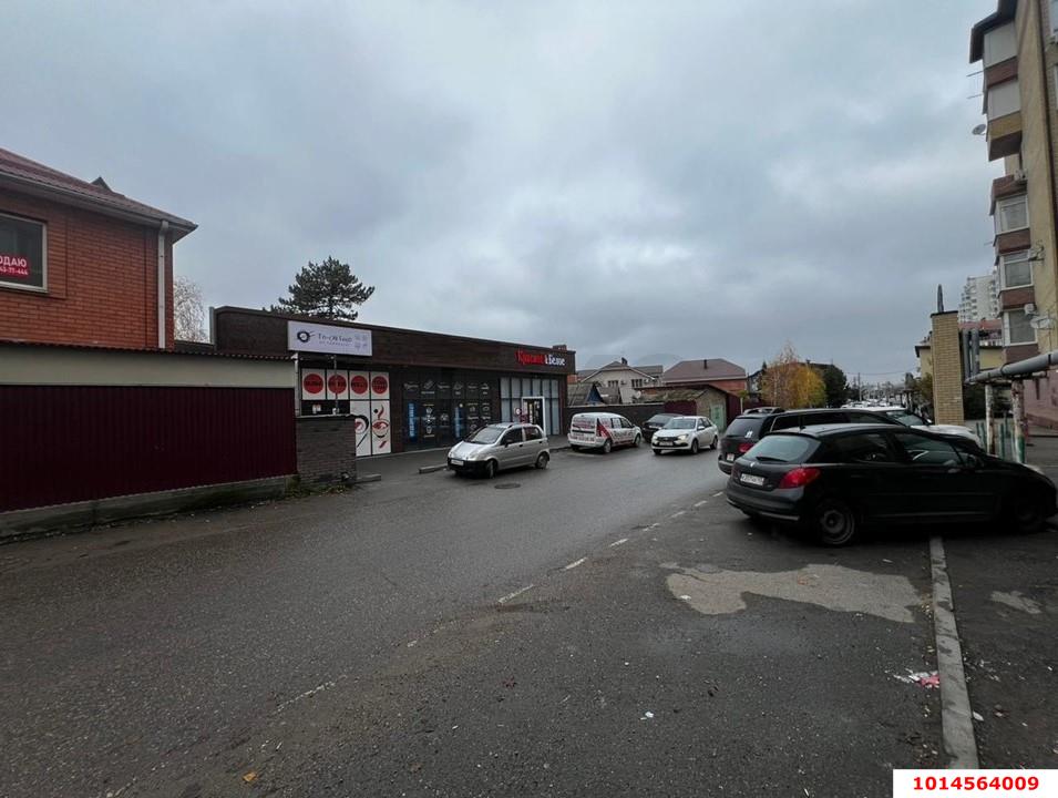 Фото №2: Торговое помещение 204 м² - Краснодар, Пашковский, пер. Седина, 53