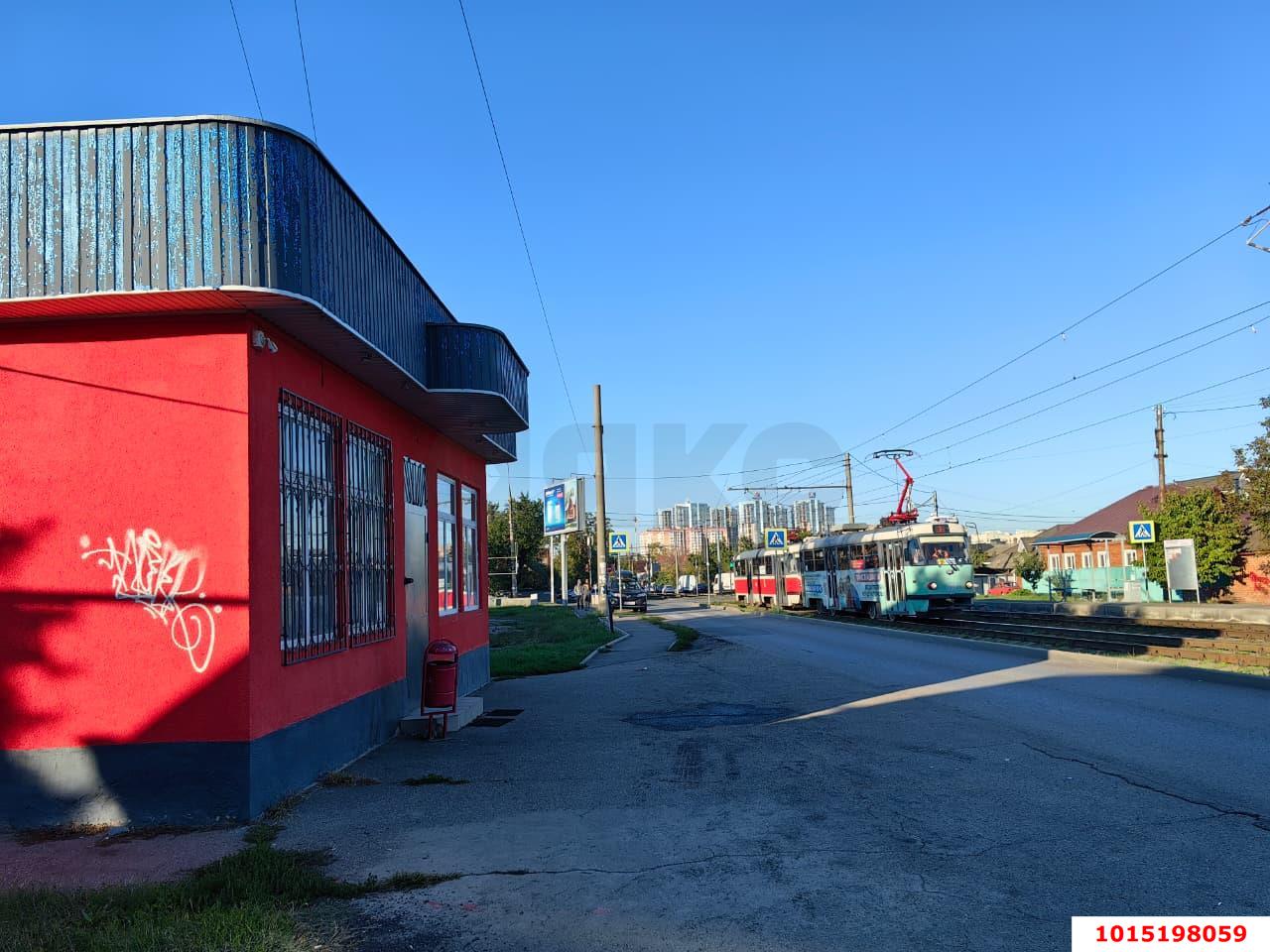 Фото №1: Торговое помещение 79 м² - Краснодар, Фестивальный, ул. Каляева, 213/1