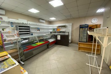 Фото №5: Торговое помещение 79 м² - Краснодар, мкр. Фестивальный, ул. Каляева, 213/1