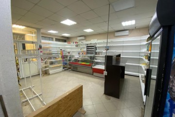 Фото №4: Торговое помещение 79 м² - Краснодар, мкр. Фестивальный, ул. Каляева, 213/1