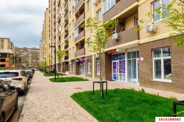 Фото №3: Торговое помещение 47 м² - Краснодар, мкр. жилой комплекс Дыхание, ул. Лётчика Позднякова, 2к22