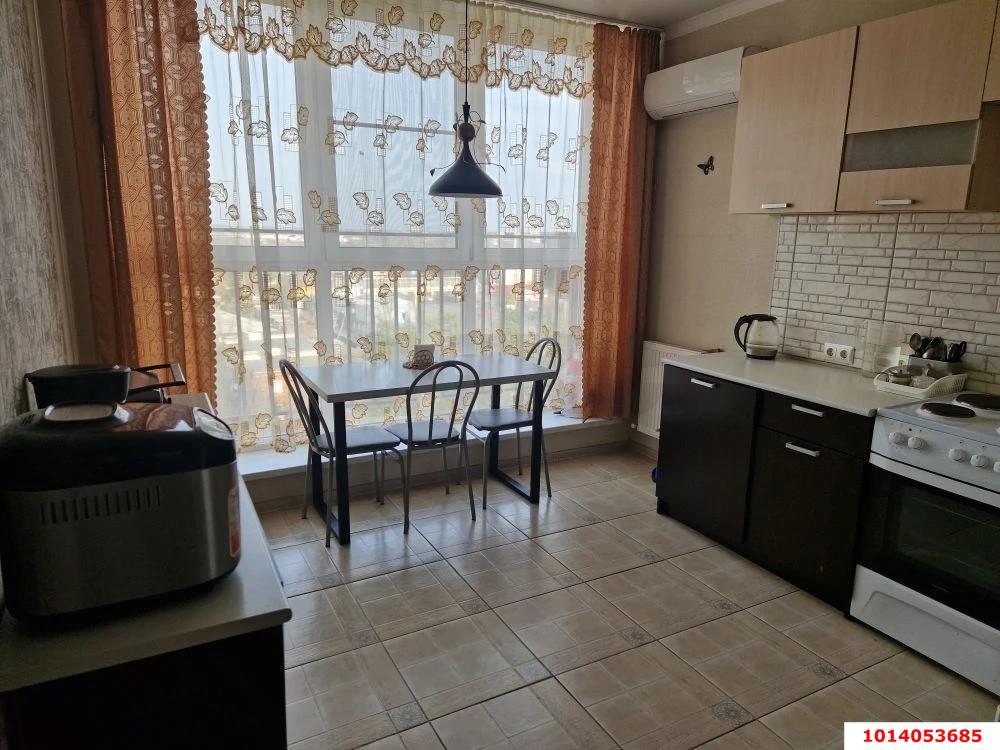 Фото №2: 2-комнатная квартира 57 м² - Берёзовый, Витаминкомбинат, ул. Декоративная, 1/5