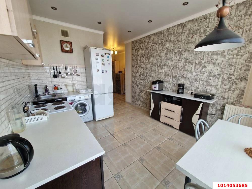 Фото №3: 2-комнатная квартира 57 м² - Берёзовый, Витаминкомбинат, ул. Декоративная, 1/5