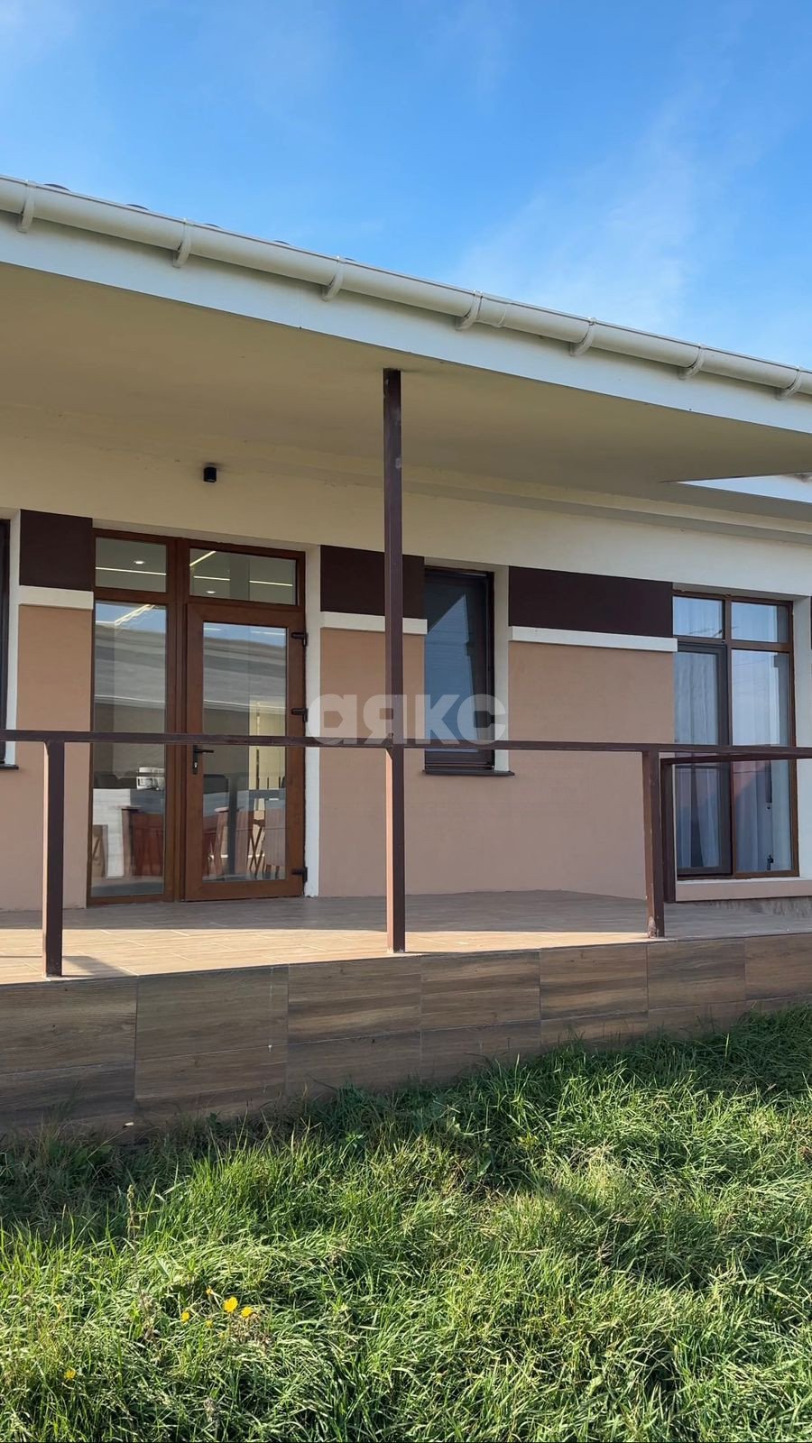 Фото №1: Коттедж 140 м² + 6 сот. - Белоглинка, пер. Урожайный