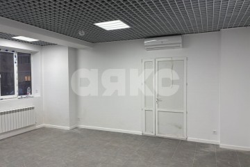 Фото №4: Коммерция 106 м² - Ростов-на-Дону, мкр. Западный, ул. 2-я Баррикадная, 4с3