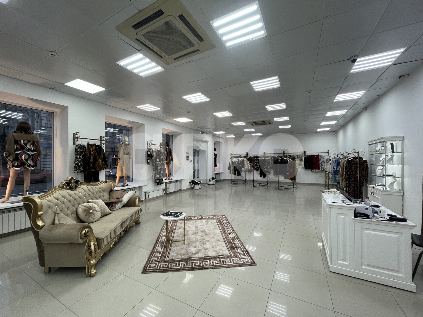 Фото №3: Коммерция 162 м² - Ростов-на-Дону, Нахичевань, ул. Советская, 3