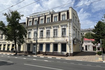 Фото №1: Коммерция 162 м² - Ростов-на-Дону, мкр. Нахичевань, ул. Советская, 3