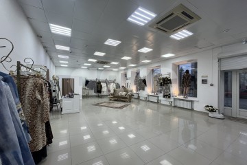 Фото №2: Коммерция 162 м² - Ростов-на-Дону, мкр. Нахичевань, ул. Советская, 3