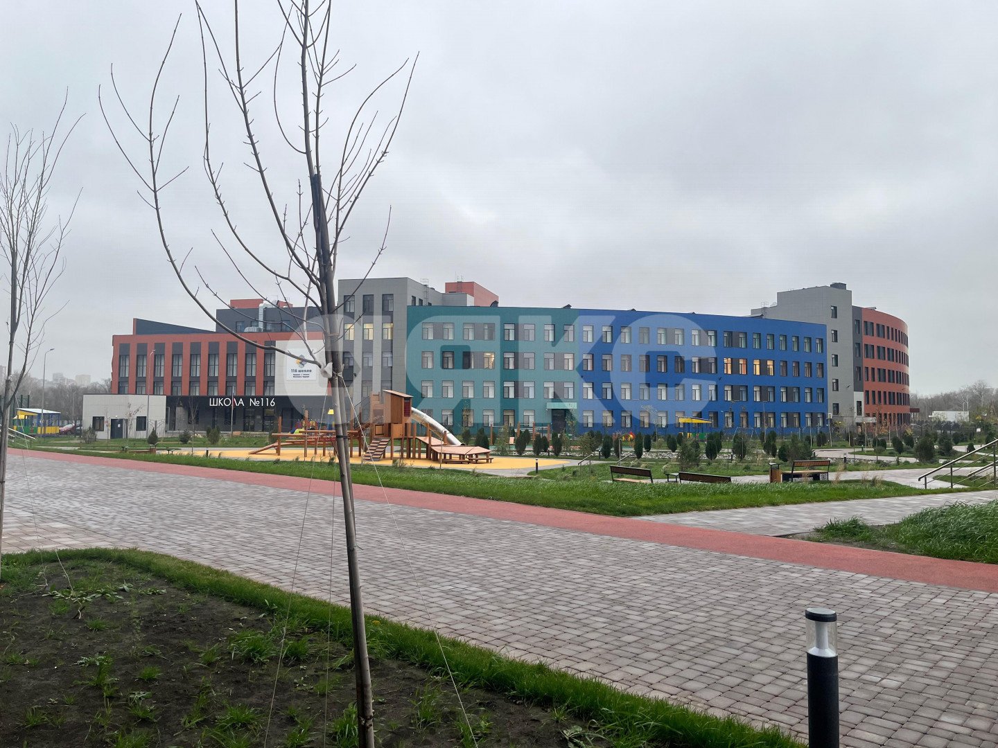 Фото №12: Коммерция 57 м² - Ростов-на-Дону, жилой комплекс Левобережье, ул. Бориса Слюсаря, 21с2