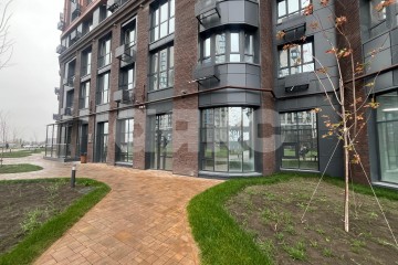 Фото №1: Коммерция 57 м² - Ростов-на-Дону, мкр. жилой комплекс Левобережье, ул. Бориса Слюсаря, 21с2