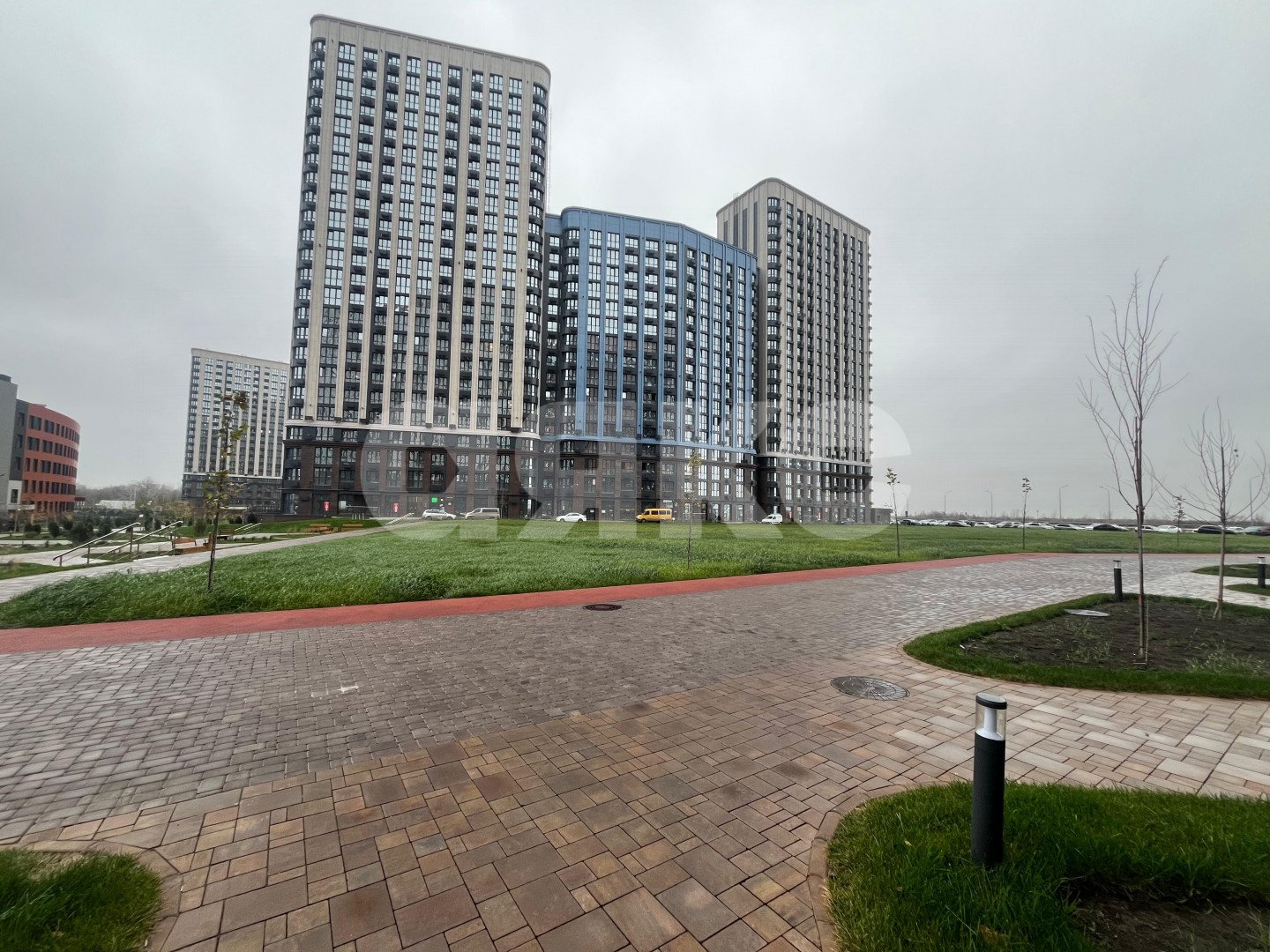 Фото №11: Коммерция 57 м² - Ростов-на-Дону, жилой комплекс Левобережье, ул. Бориса Слюсаря, 21с2