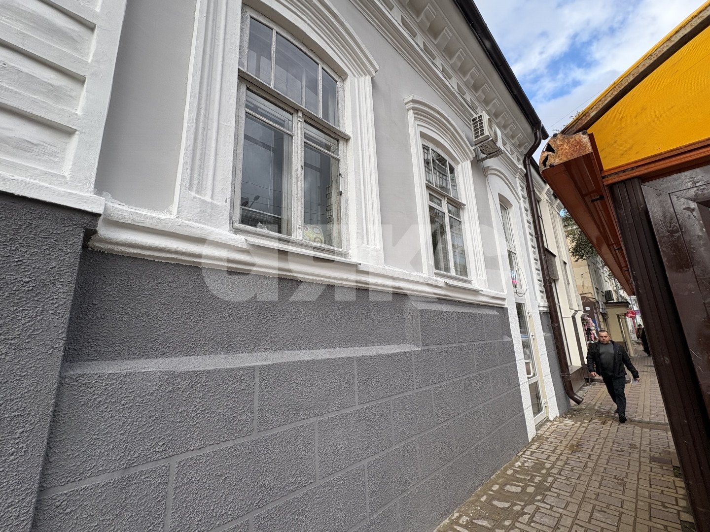 Фото №2: Коммерция 85 м² - Ростов-на-Дону, Нахичевань, ул. Советская, 29/1