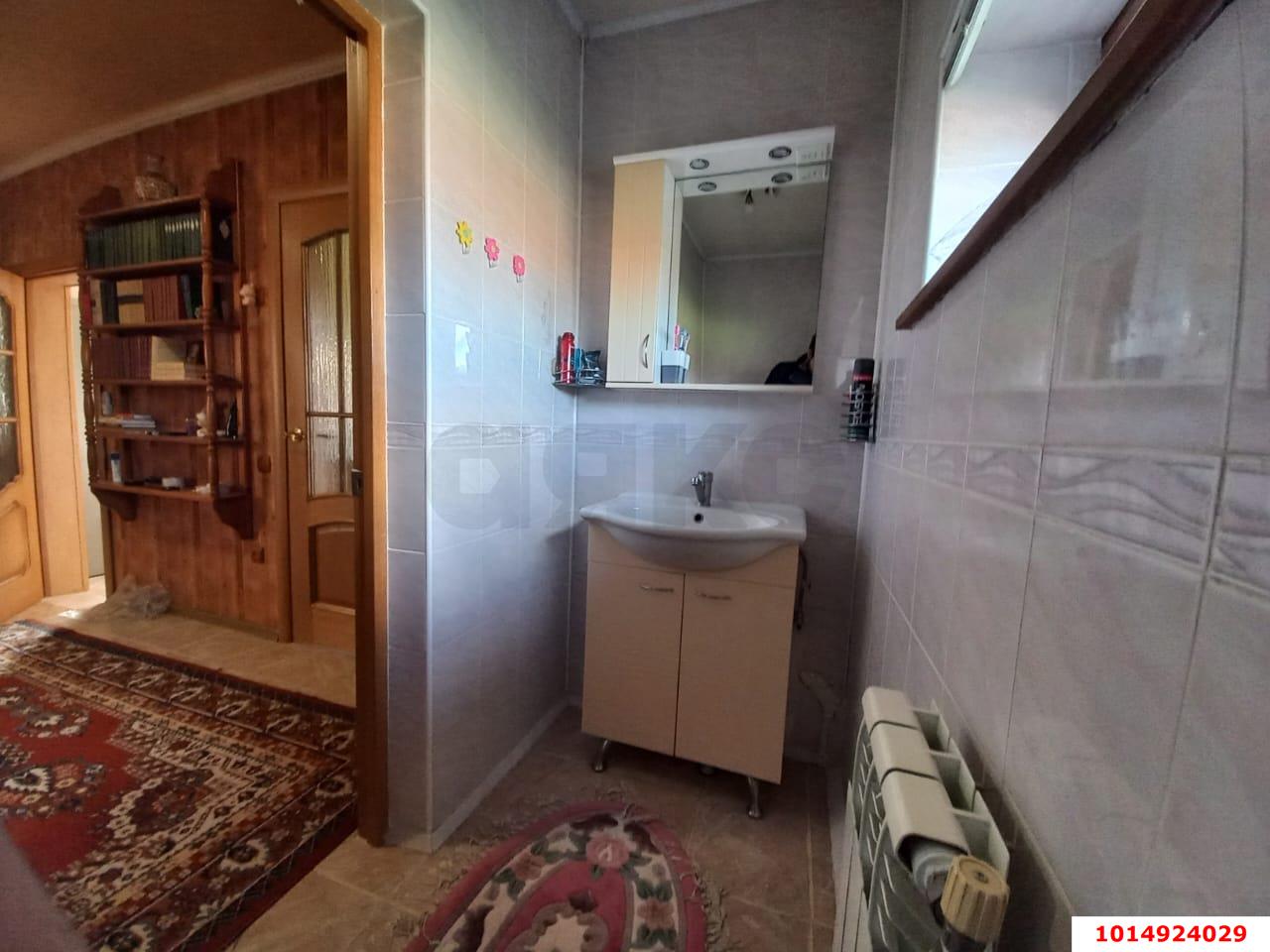 Фото №18: Дом 173 м² + 4.4 сот. - Апшеронск, ул. Дзержинского, 75