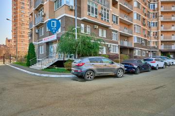 Фото №1: Коммерция 107 м² - Краснодар, мкр. Солнечный, ул. Памяти Чернобыльцев, 1