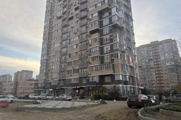 Фото №3: Торговое помещение 108 м² - Краснодар, мкр. Солнечный, ул. Памяти Чернобыльцев, 1