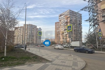 Фото №1: Торговое помещение 108 м² - Краснодар, мкр. Солнечный, ул. Памяти Чернобыльцев, 1