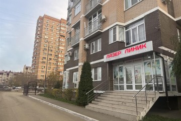 Фото №2: Торговое помещение 108 м² - Краснодар, мкр. Солнечный, ул. Памяти Чернобыльцев, 1