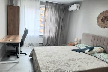 Фото №1: 2-комнатная квартира 57 м² - Краснодар, мкр. жилой комплекс Спортивная Деревня, ул. имени Генерала Корнилова, 18