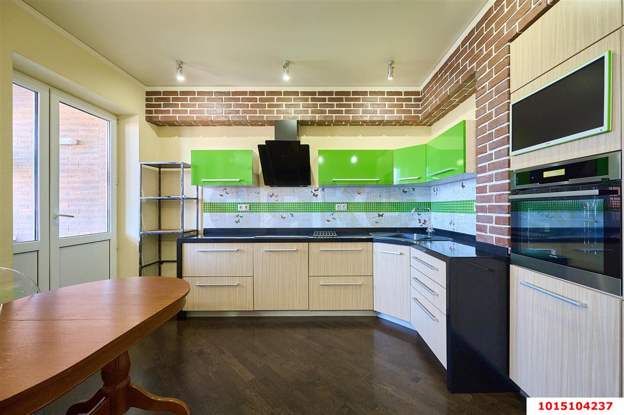 Фото №3: 2-комнатная квартира 74 м² - Краснодар, жилой комплекс Триумф, ул. имени П.М. Гаврилова, 27