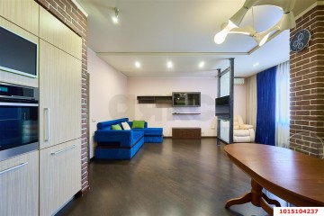 Фото №4: 2-комнатная квартира 74 м² - Краснодар, мкр. жилой комплекс Триумф, ул. имени П.М. Гаврилова, 27