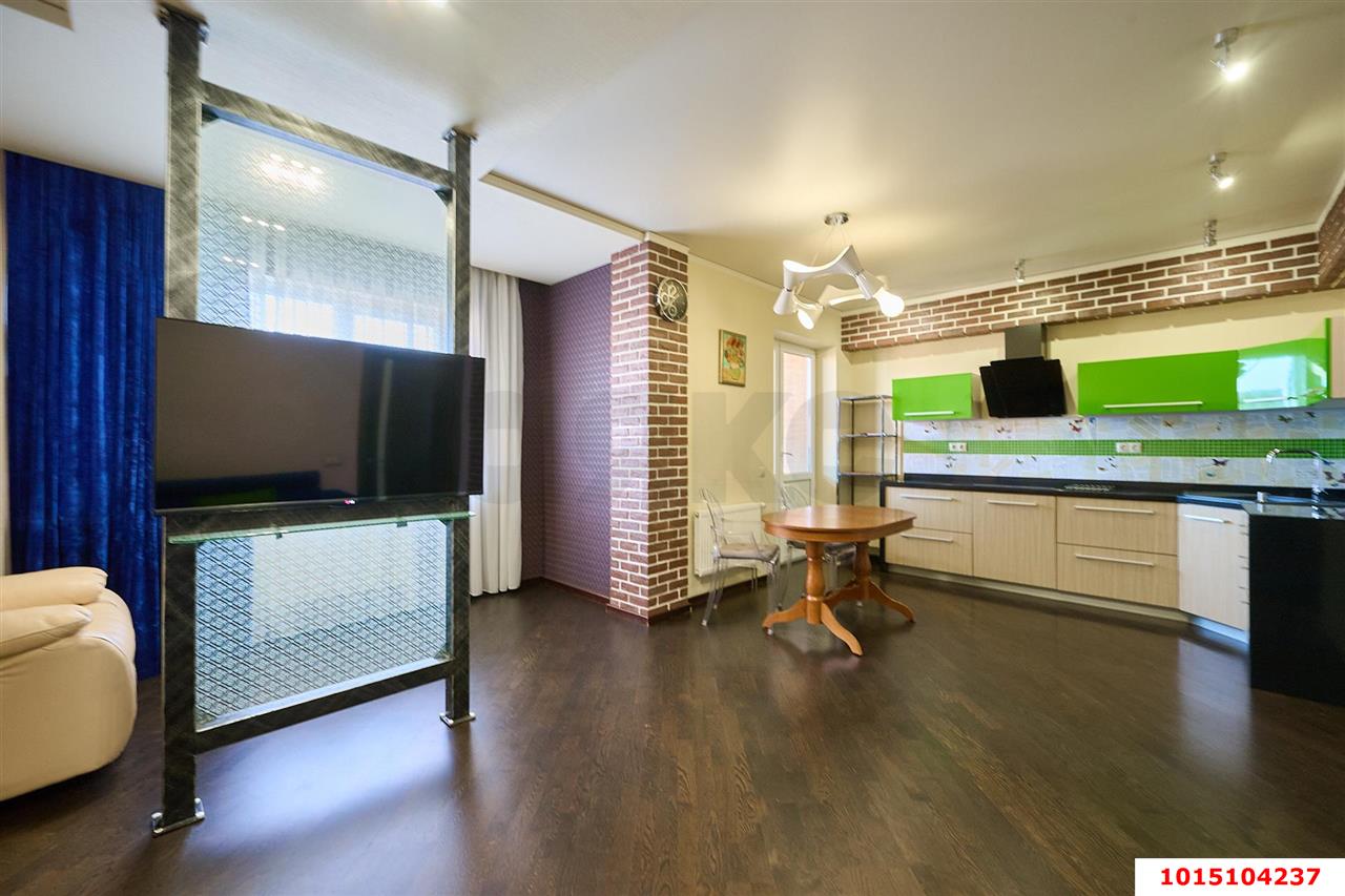 Фото №7: 2-комнатная квартира 74 м² - Краснодар, жилой комплекс Триумф, ул. имени П.М. Гаврилова, 27