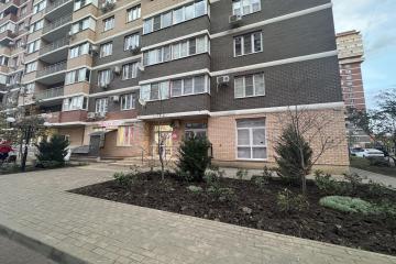 Фото №1: Коммерция 57 м² - Краснодар, мкр. ЖК Акварели-2, ул. Тепличная, 62/1к1