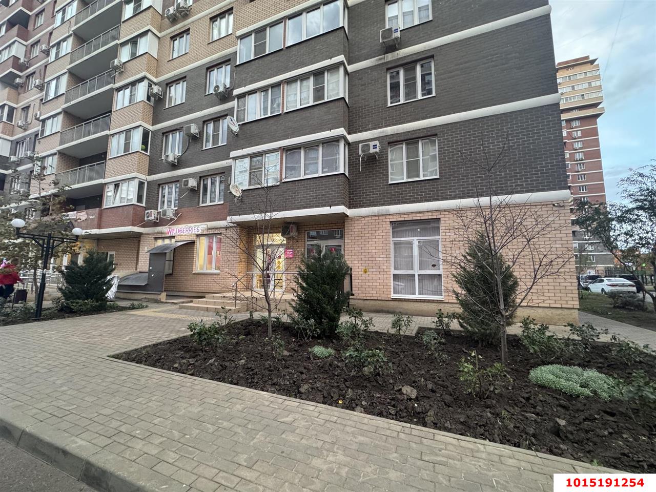 Фото №4: Торговое помещение 58 м² - Краснодар, ЖК Акварели-2, ул. Тепличная, 62/1к1