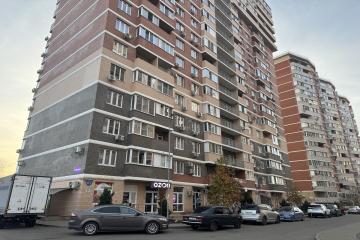 Фото №4: Коммерция 57 м² - Краснодар, мкр. ЖК Акварели-2, ул. Тепличная, 62/1к1