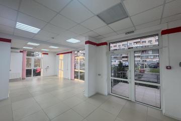 Фото №3: Коммерция 57 м² - Краснодар, мкр. ЖК Акварели-2, ул. Тепличная, 62/1к1