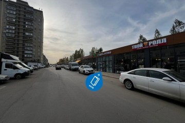 Фото №1: Торговое помещение 31 м² - Краснодар, мкр. Прикубанский внутригородской округ, ул. Лётчика Позднякова, 2сА