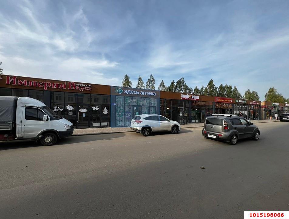 Фото №3: Торговое помещение 31 м² - Краснодар, Прикубанский внутригородской округ, ул. Лётчика Позднякова, 2сА