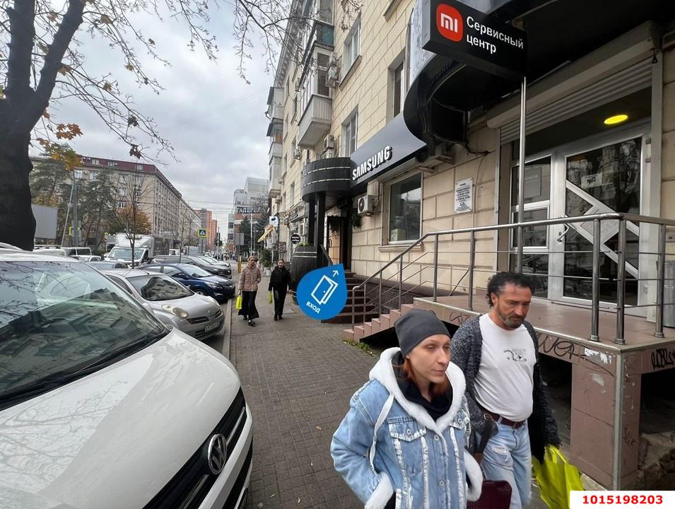 Фото №3: Коммерция 69 м² - Краснодар, Центральный внутригородской округ, мкр. Центральный, ул. Володи Головатого, 315