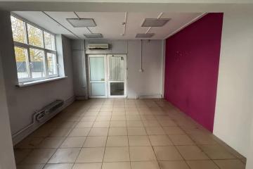 Фото №3: Коммерция 52 м² - Краснодар, мкр. Московский, ул. им. Байбакова Н.К., 6