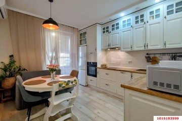 Фото №1: 1-комнатная квартира 54 м² - Краснодар, мкр. жилой комплекс Империал, ул. Бородинская, 137к2