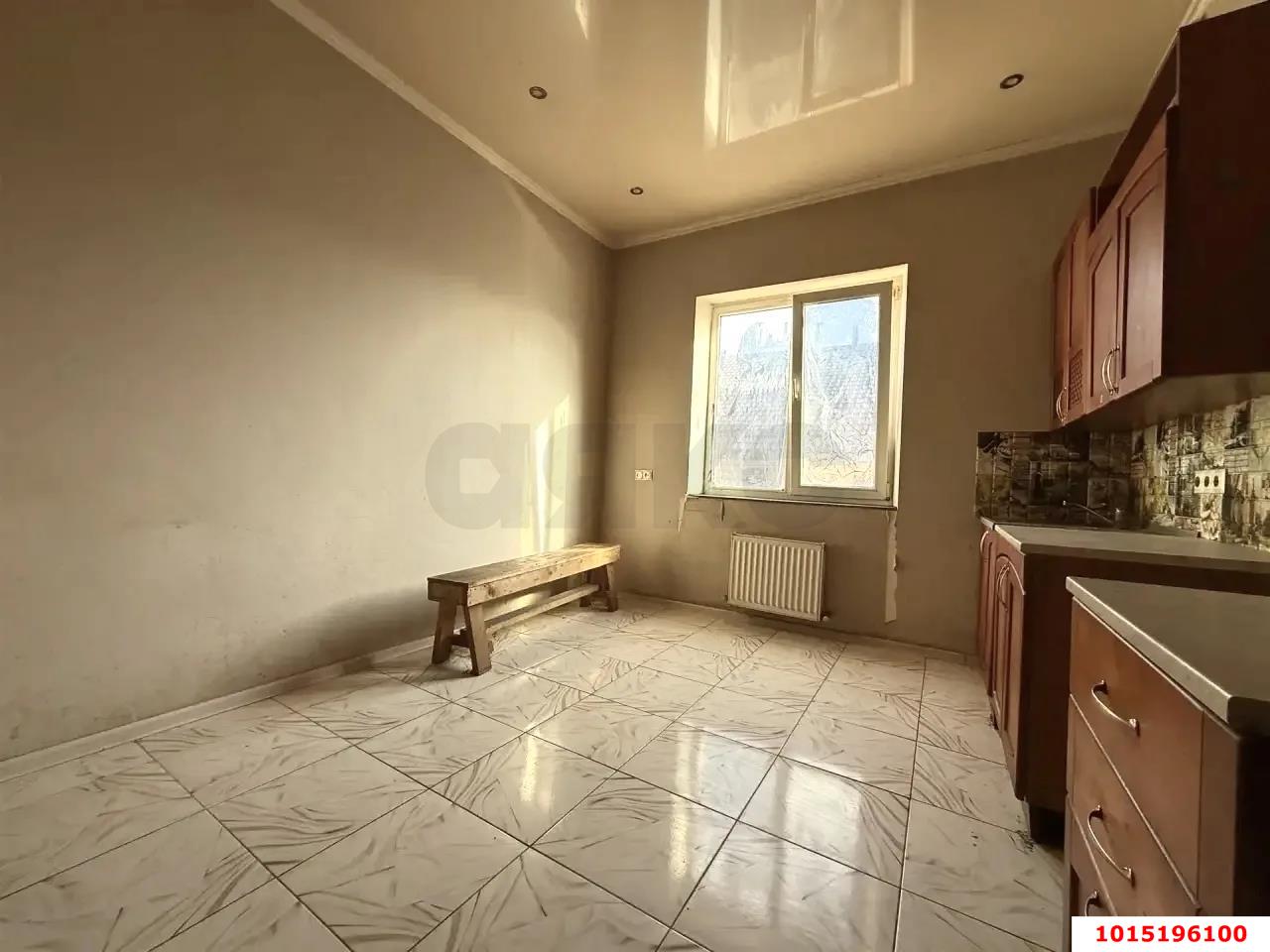 Фото №5: 2-комнатная квартира 73 м² - Краснодар, Прикубанский внутригородской округ, мкр. Сады Калинина, ул. Артёмовская, 5