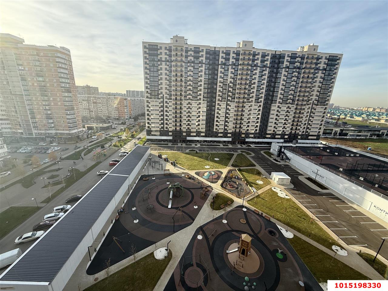 Фото №1: 2-комнатная квартира 65 м² - Краснодар, Прикубанский внутригородской округ, Россинского, мкр. жилой комплекс Дружный-2, б-р Адмиралтейский, 3