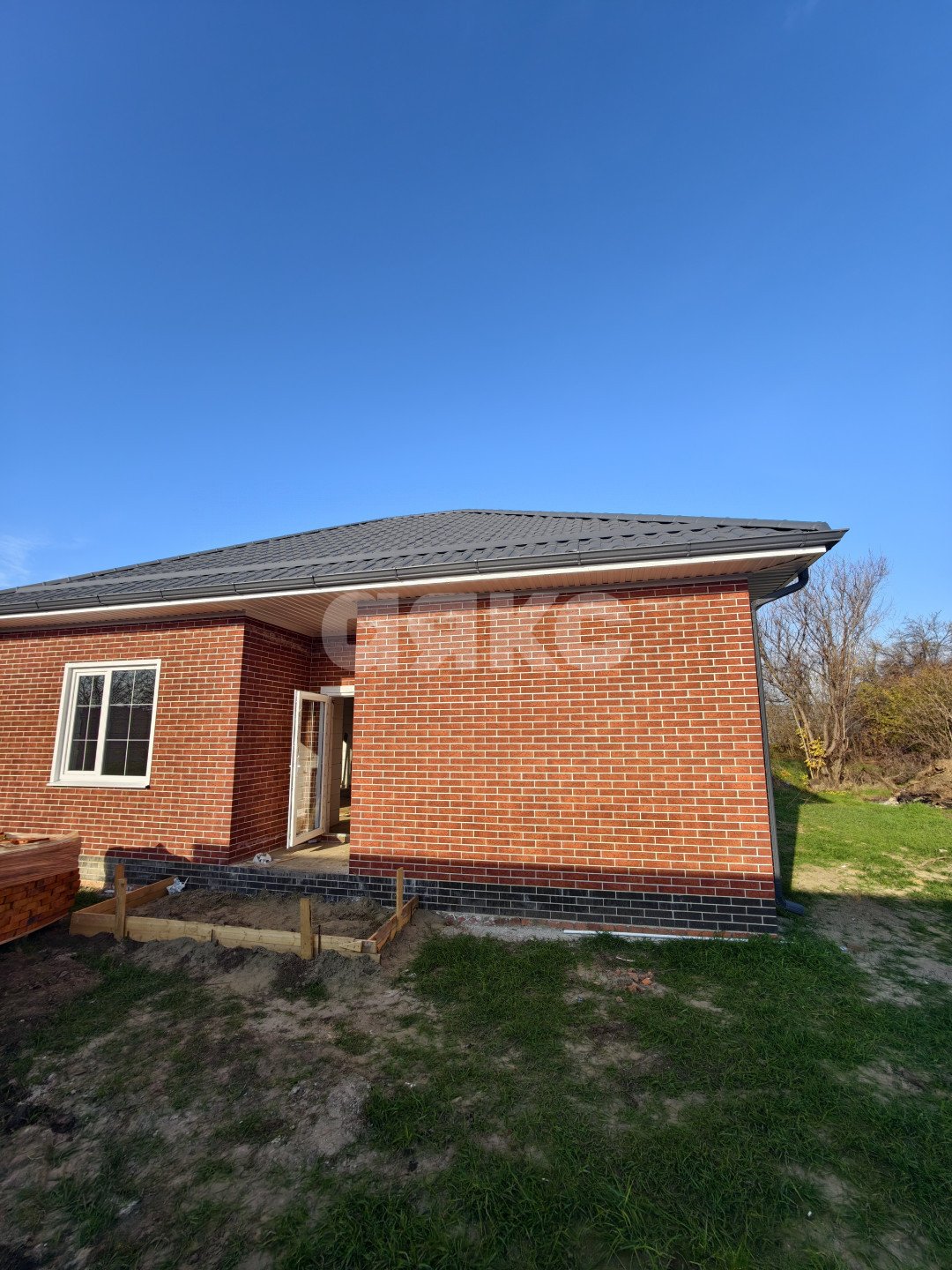 Фото №4: Дом 85 м² + 4 сот. - Платнировская, ул. Красная, 47