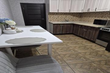 Фото №2: 2-комнатная квартира 65 м² - Краснодар, мкр. Гидростроителей, ул. имени Дмитрия Благоева, 31к2