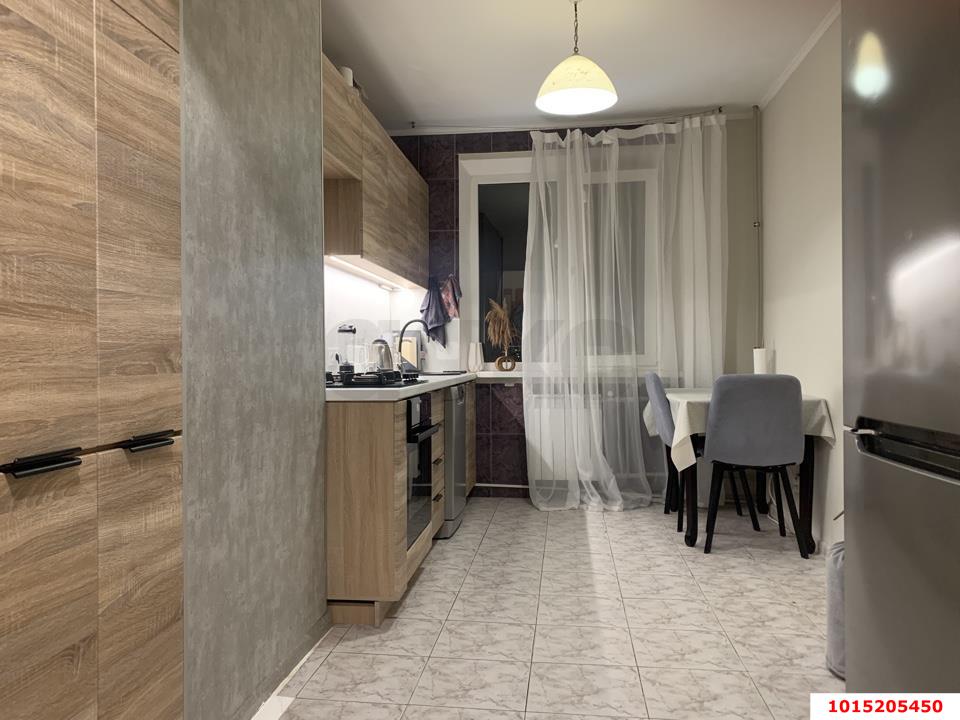 Фото №2: 2-комнатная квартира 52 м² - Краснодар, Карасунский внутригородской округ, мкр. Комсомольский, ул. Симферопольская, 18