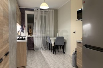 Фото №1: 2-комнатная квартира 52 м² - Краснодар, мкр. Комсомольский, ул. Симферопольская, 18