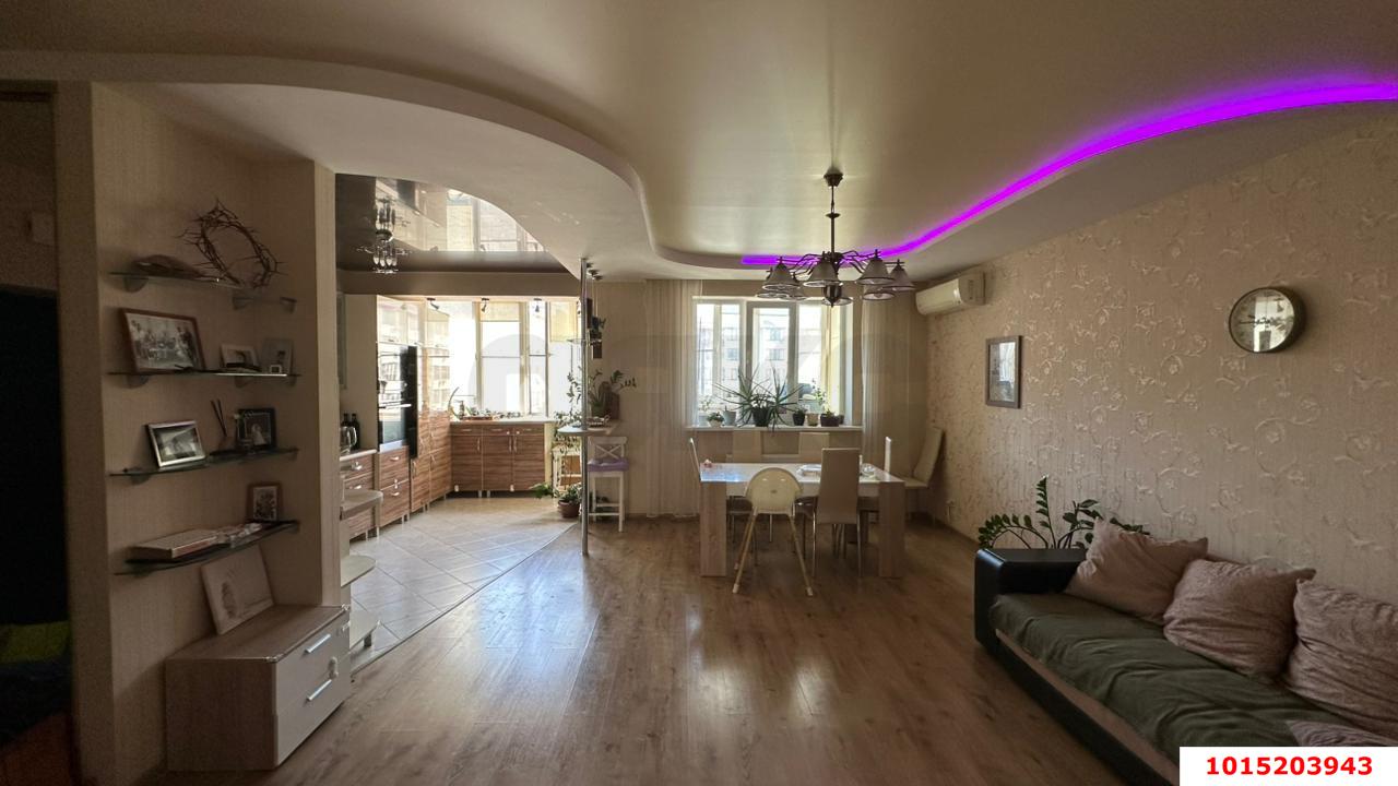 Фото №1: 2-комнатная квартира 91 м² - Краснодар, Музыкальный, ул. имени Сергея Есенина, 84