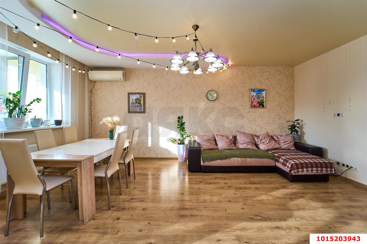 Фото №2: 2-комнатная квартира 91 м² - Краснодар, Прикубанский внутригородской округ, мкр. Музыкальный, ул. имени Сергея Есенина, 84