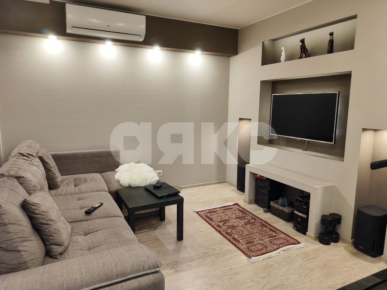 Фото №1: 4-комнатная квартира 88 м² - Волгоград, Ворошиловский, ул. Рабоче-Крестьянская, 50