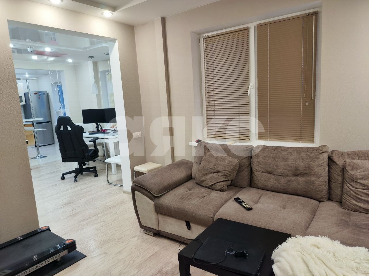 Фото №2: 4-комнатная квартира 88 м² - Волгоград, Ворошиловский, ул. Рабоче-Крестьянская, 50