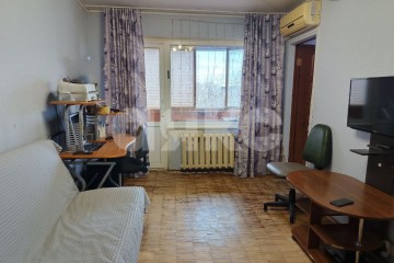 Фото №1: 3-комнатная квартира 48 м² - Волгоград, р. Советский, ул. 50-летия ВЛКСМ, 4