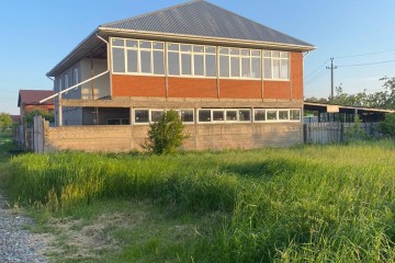 Фото №1: Дом 240 м² - Мирный, ул. Космонавтов, 30