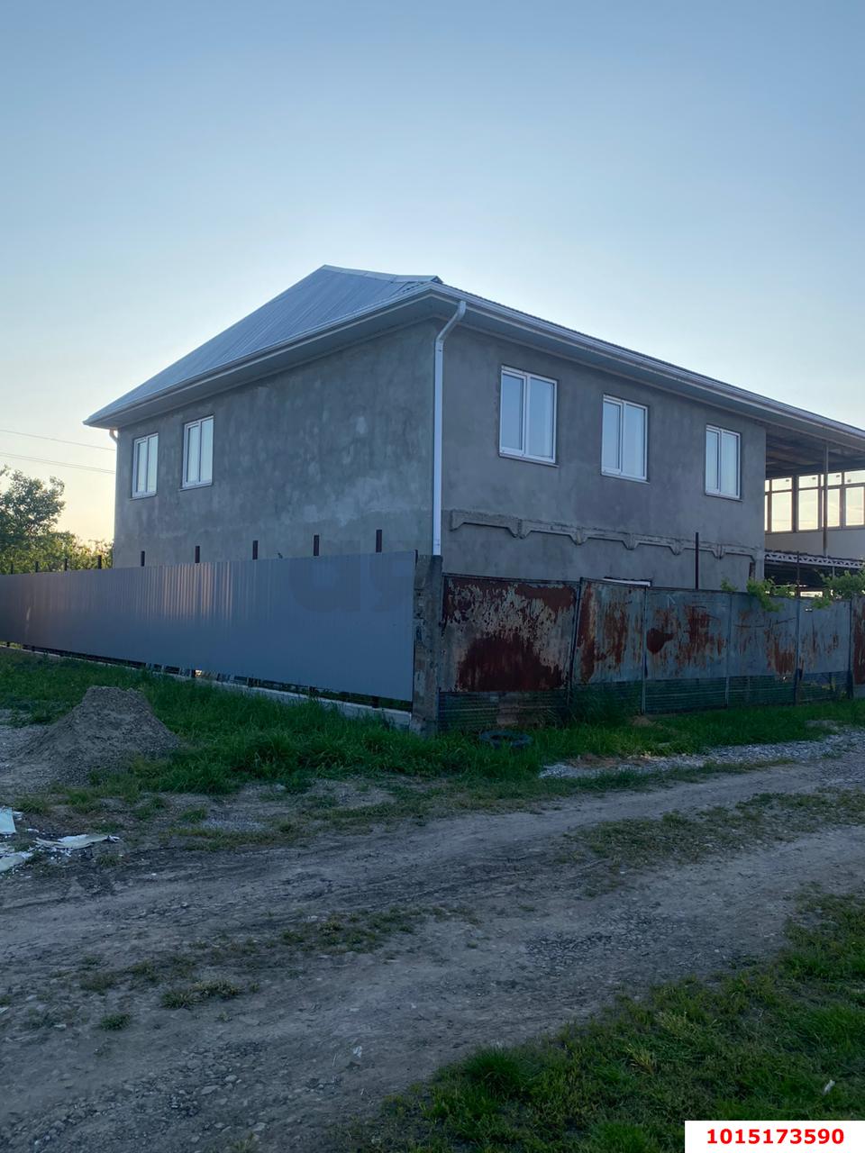 Фото №2: Дом 240 м² + 8 сот. - Мирный, ул. Космонавтов, 30