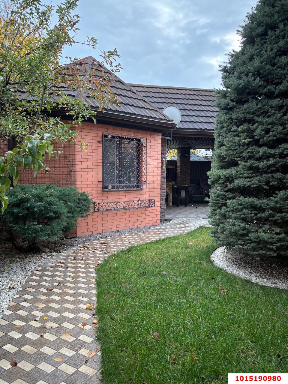 Фото №3: Дом 153 м² + 4 сот. - Краснодар, Завод Радиоизмерительных Приборов, ул. Аральская, 20