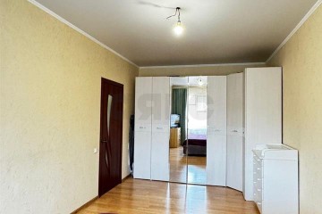 Фото №5: 1-комнатная квартира 38 м² - Берёзовый, мкр. Витаминкомбинат, ул. Целиноградская, 4/2Б