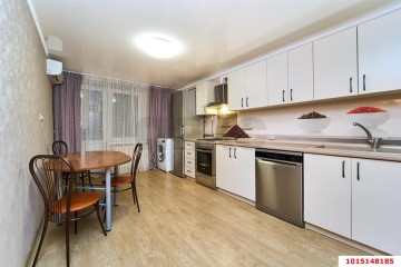 Фото №1: 3-комнатная квартира 78 м² - Краснодар, мкр. Славянский, ул. Красных Партизан, 107